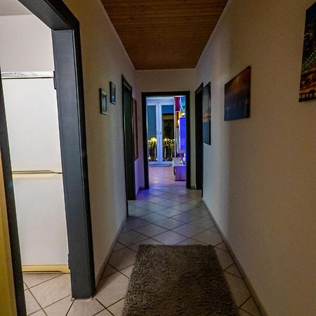 #121 Grosse, Gemuetliche Wohnung In Remscheid-City Bagian luar foto