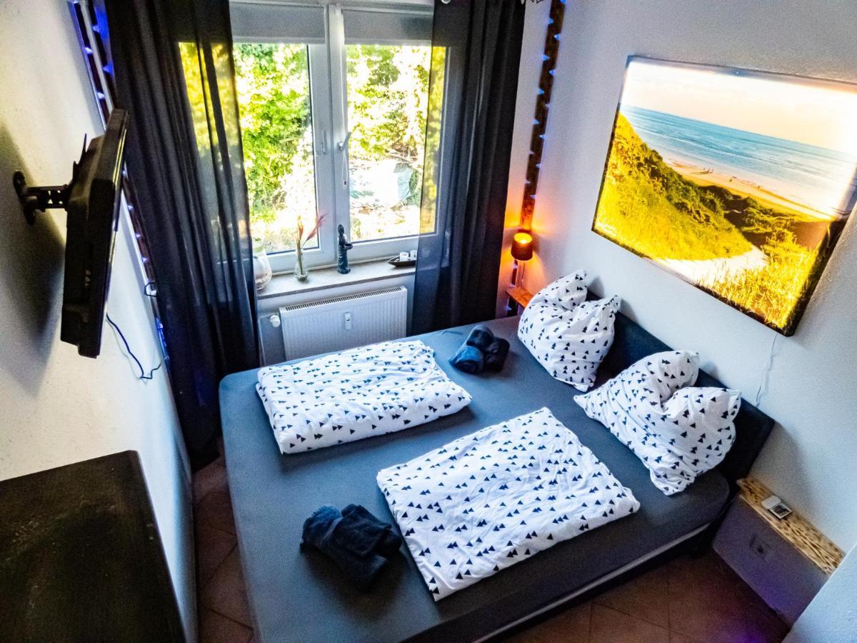 #121 Grosse, Gemuetliche Wohnung In Remscheid-City Bagian luar foto